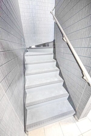 ナリトモ仁戸名B棟の物件内観写真